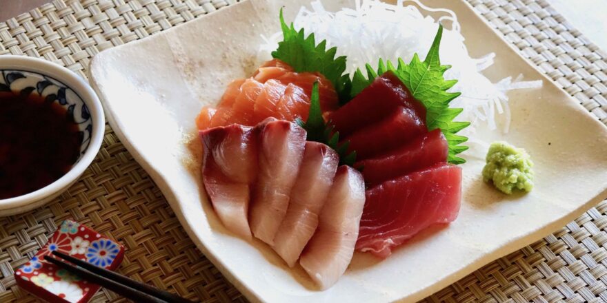 a-guide-to-having-sashimi-www-missqs